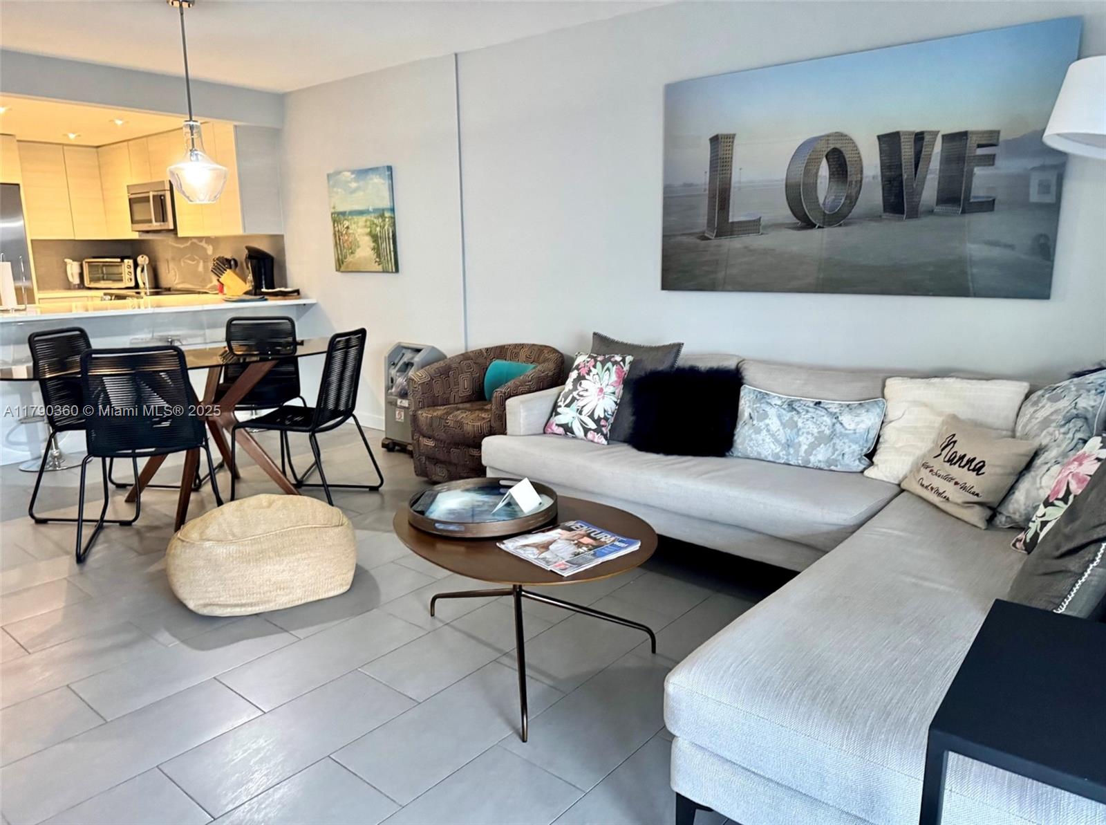 Eden Isles Condominium - Residential