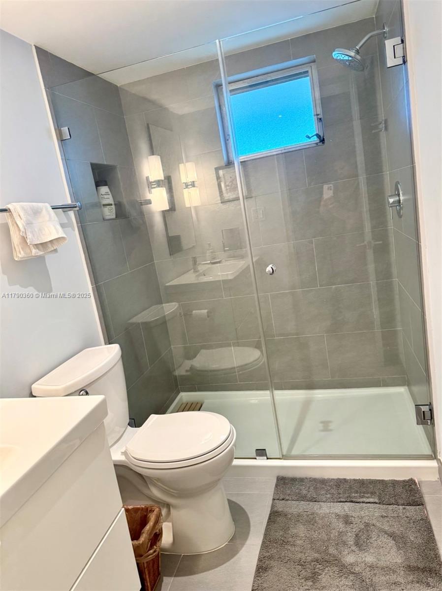 Eden Isles Condominium - Residential