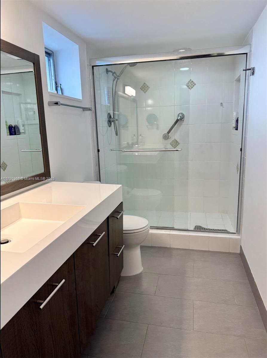 Eden Isles Condominium - Residential