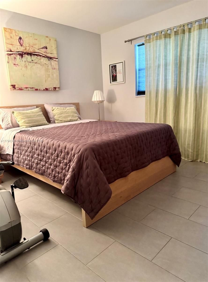 Eden Isles Condominium - Residential