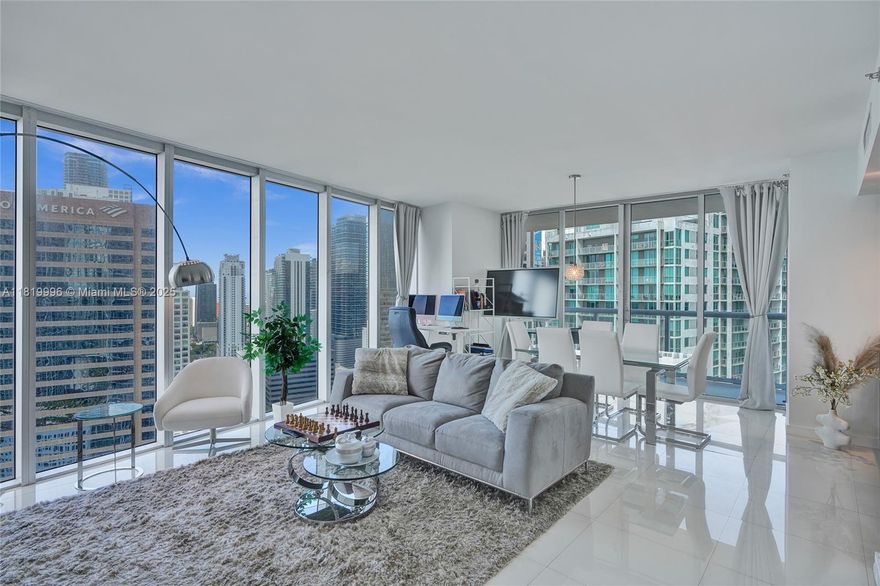 Gorgeous 2-bedroom, 2-bathroom AIRBNB APPROVED condo in Icon Brickell Tower III with stunning WATER VIEWS. This turnkey corner unit features floor-to-ceiling glass, porcelain floors, and an elegant Italian kitchen offering expansive views of the water and the heart of Brickell. Situated in one of Miami's most desirable addresses, this condo provides strong investment
potential with Airbnb approval and top-notch amenities. Icon Brickell offers a 300-foot Bayfront pool, a 28,000 sq. ft. spa, a fitness center, and world-renowned restaurants like Cipriani. Just steps from Brickell City Center, enjoy the perfect combination of style, tranquility, and Miami's vibrant lifestyle.