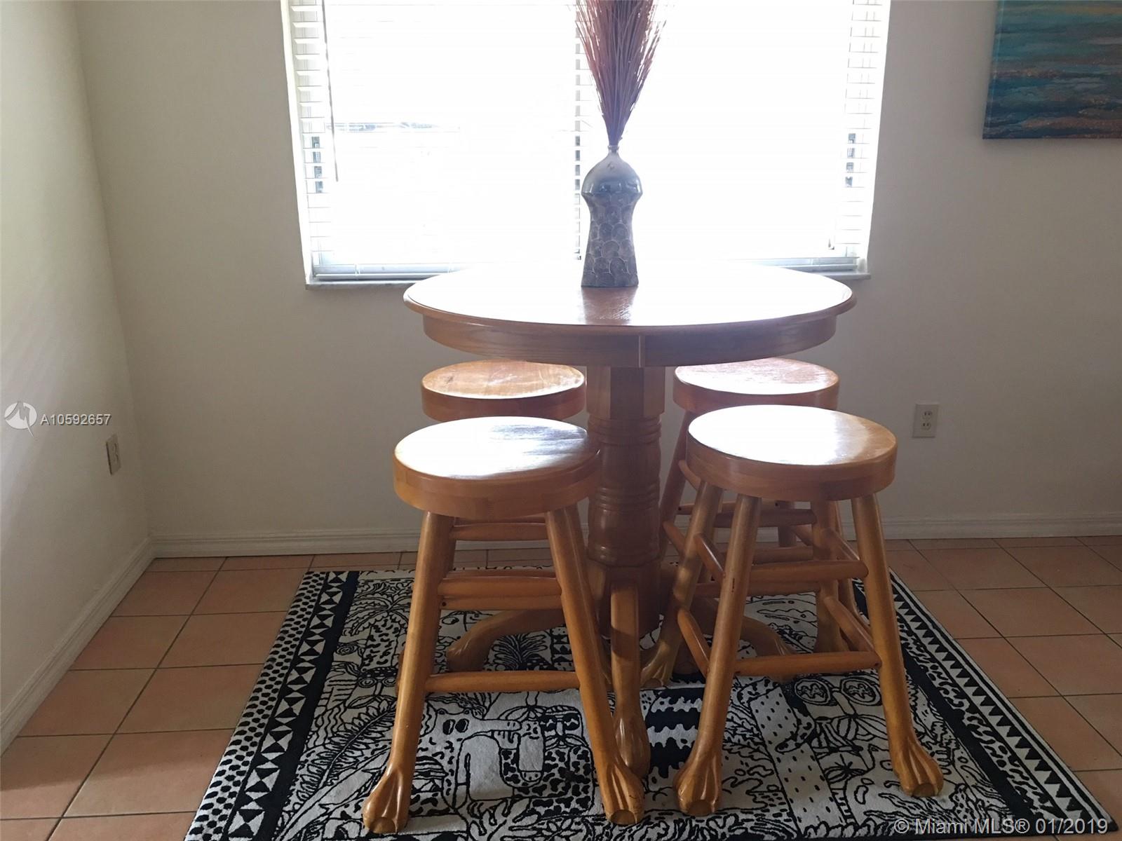 TROPICAL ISLE HOMES SUB 4 - Residential