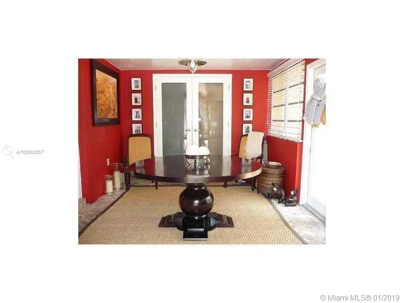 TROPICAL ISLE HOMES SUB 4 - Residential