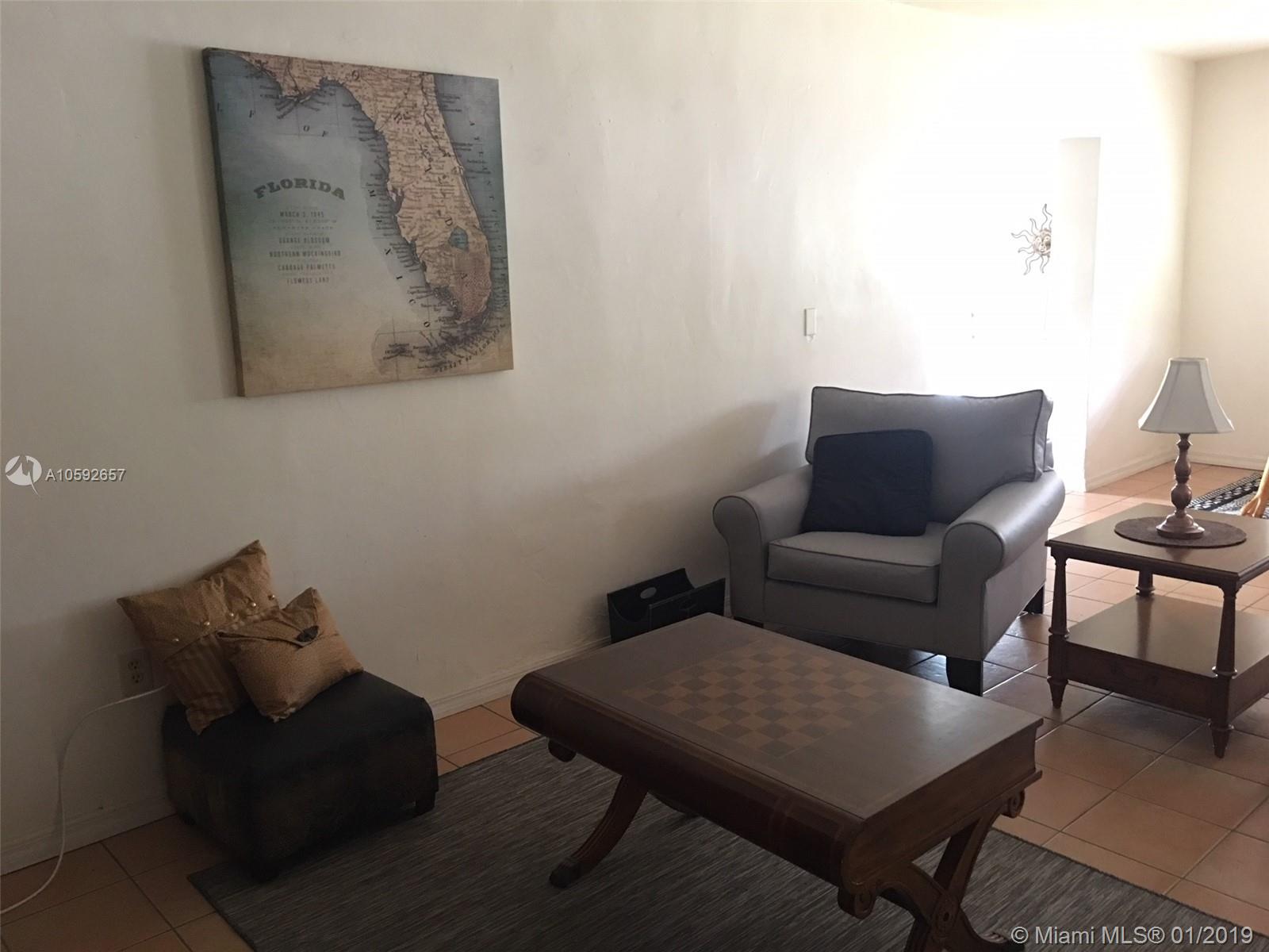 TROPICAL ISLE HOMES SUB 4 - Residential