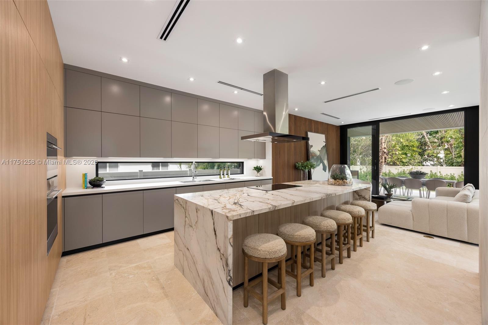 HIGH PINES REV PLAT OF 2N - Residential