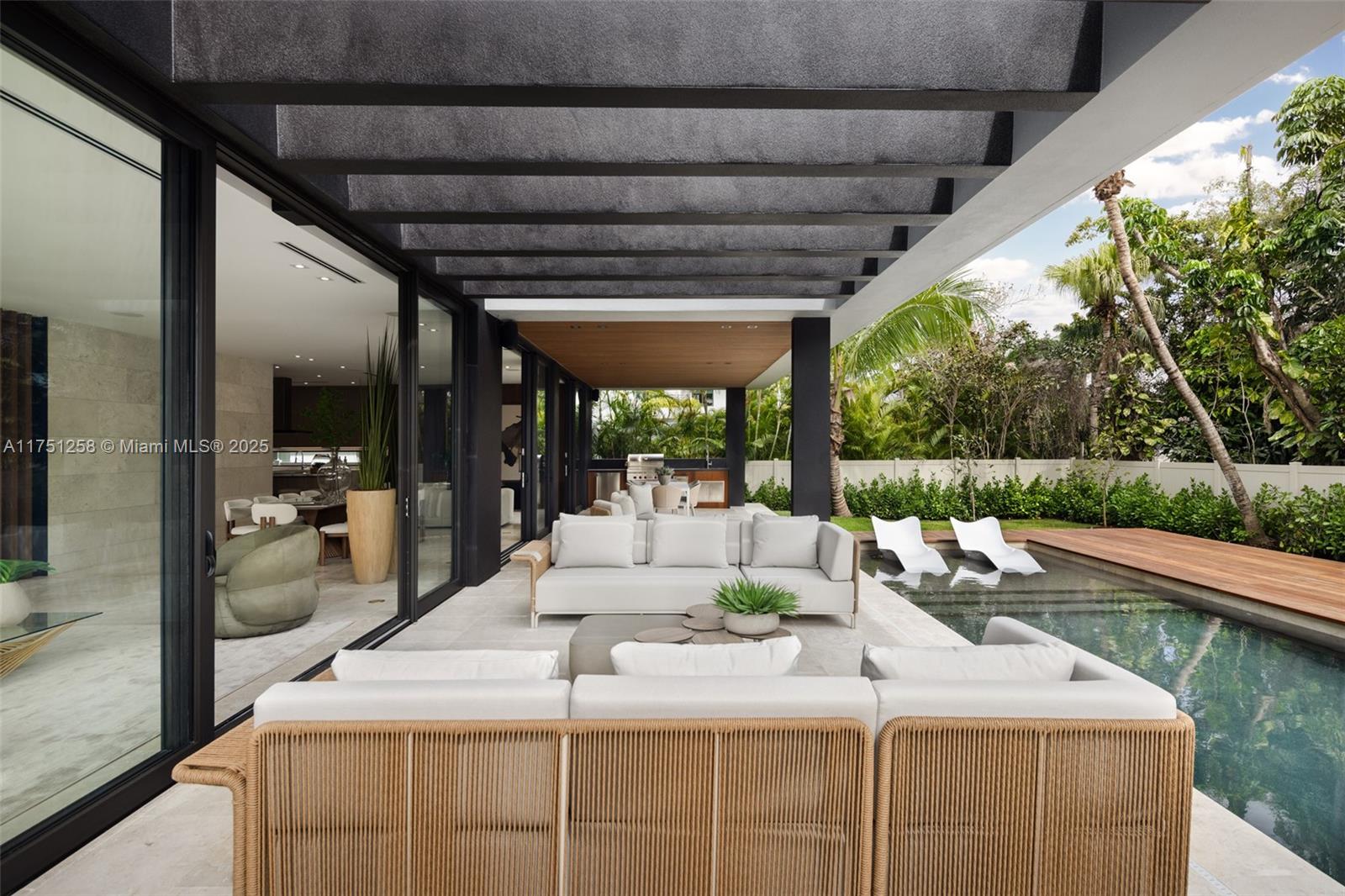 HIGH PINES REV PLAT OF 2N - Residential