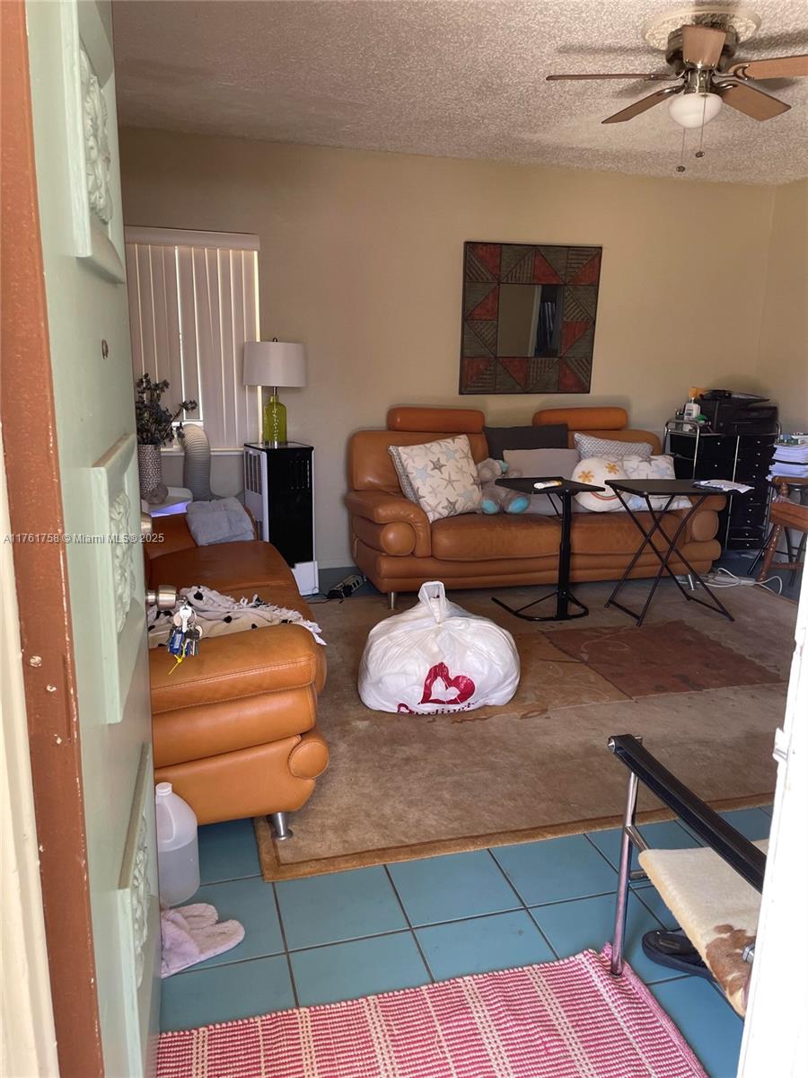 NORTH DANIA HEIGHTS - Residential Income