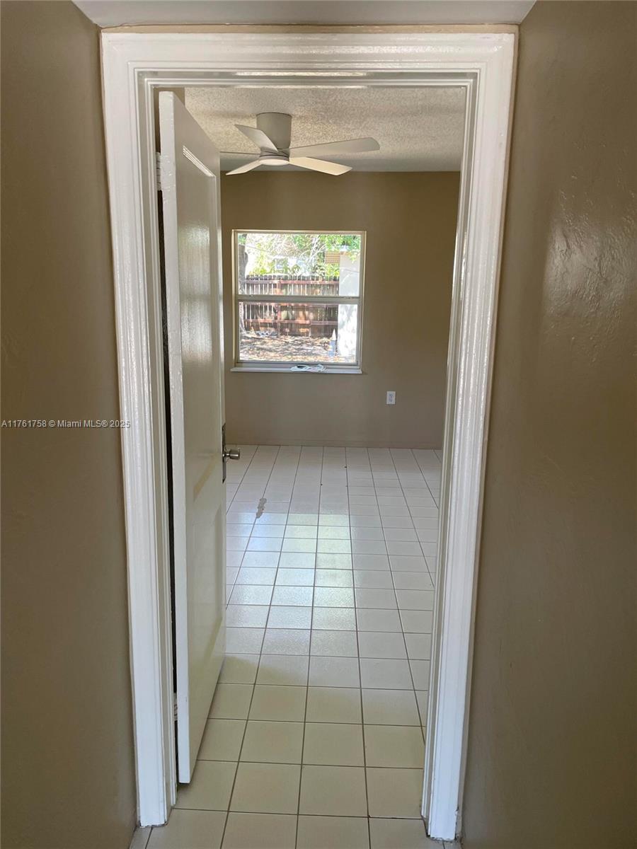 NORTH DANIA HEIGHTS - Residential Income