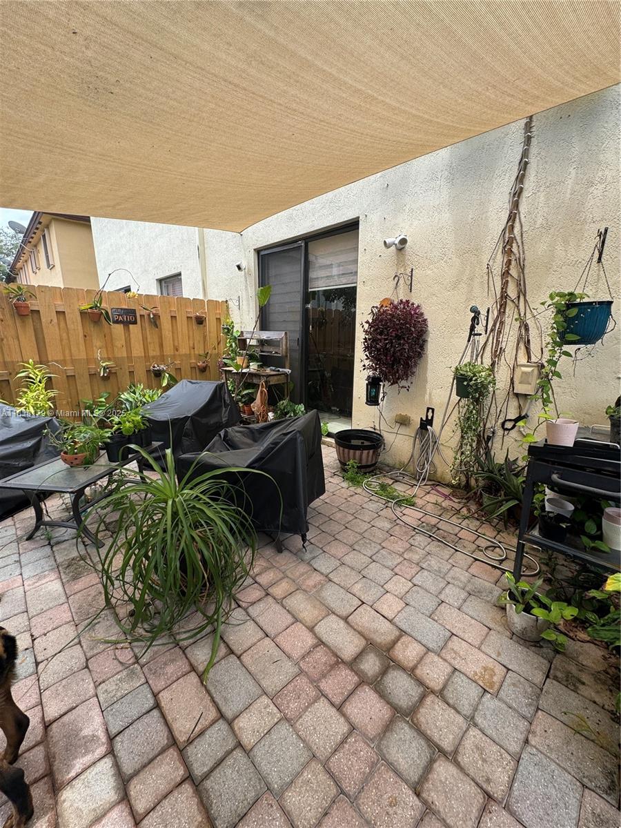 SILVER PALM EAST SEC THRE - Residential