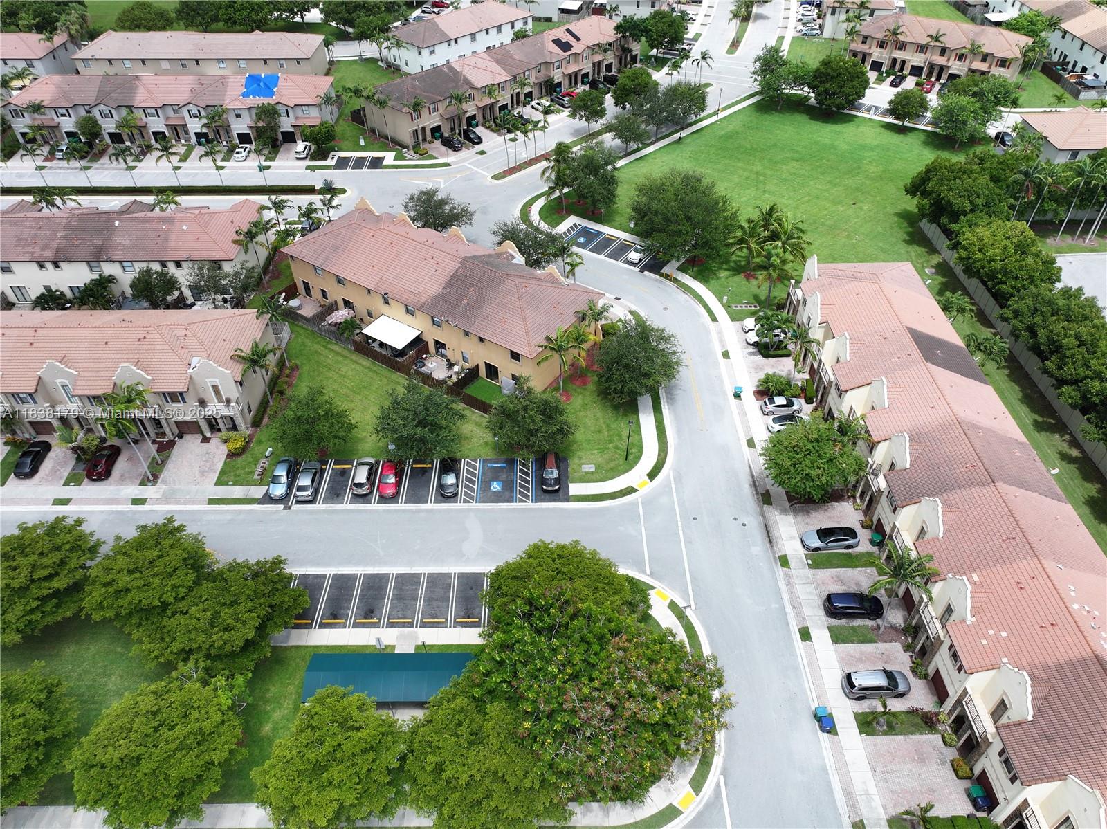 SILVER PALM EAST SEC THRE - Residential