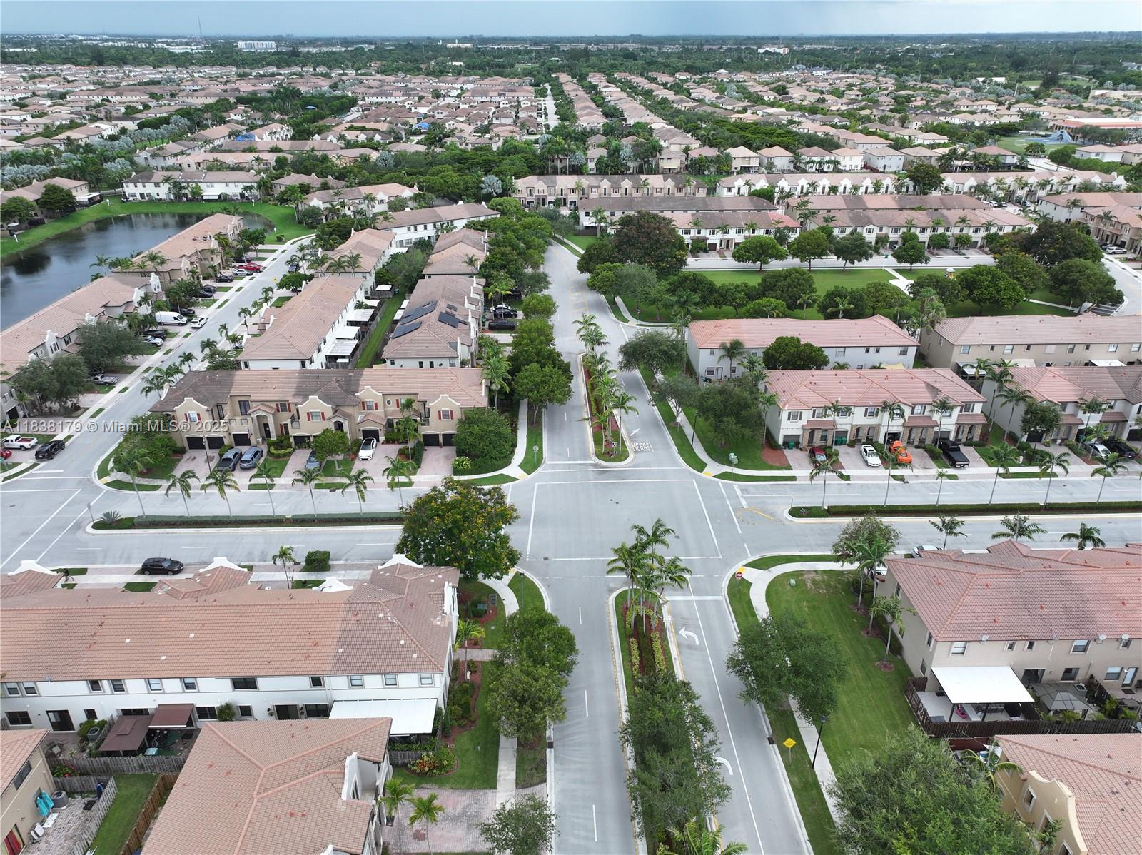 SILVER PALM EAST SEC THRE - Residential