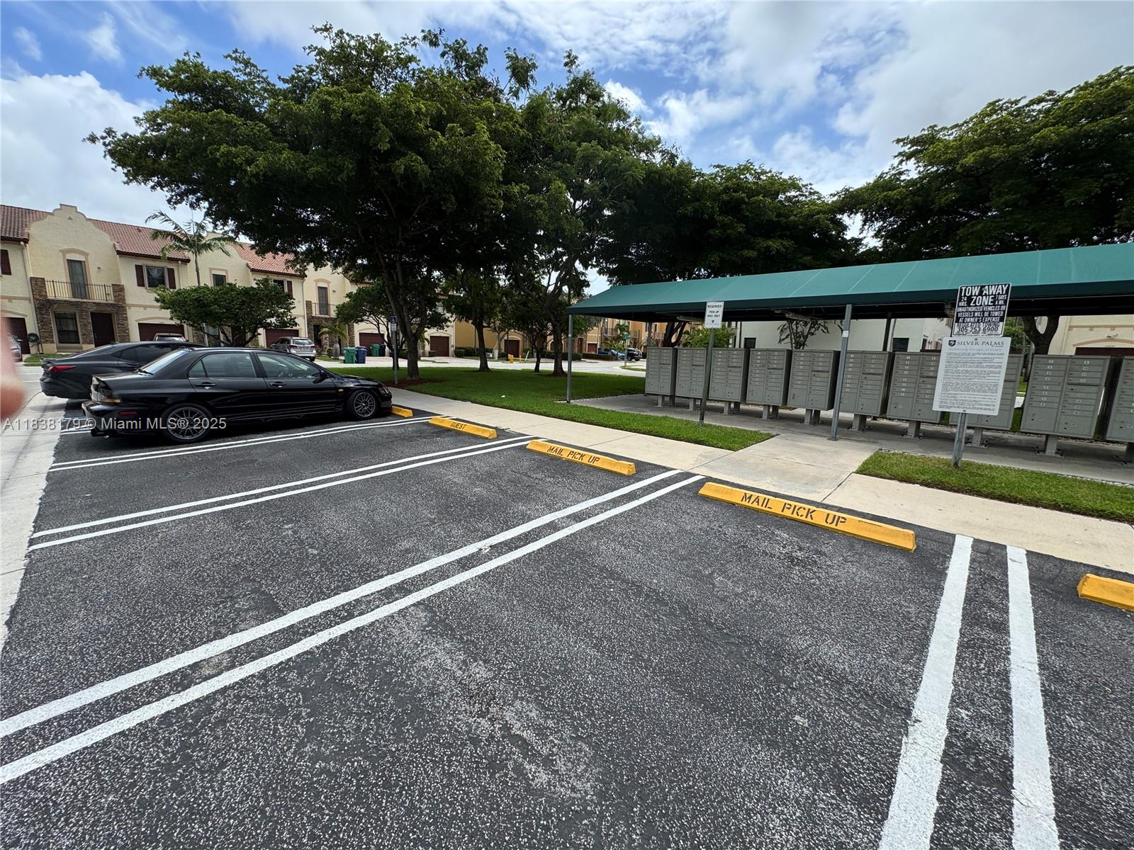 SILVER PALM EAST SEC THRE - Residential