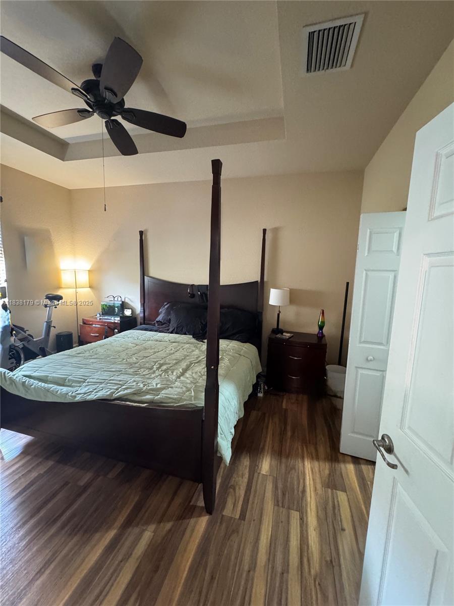 SILVER PALM EAST SEC THRE - Residential