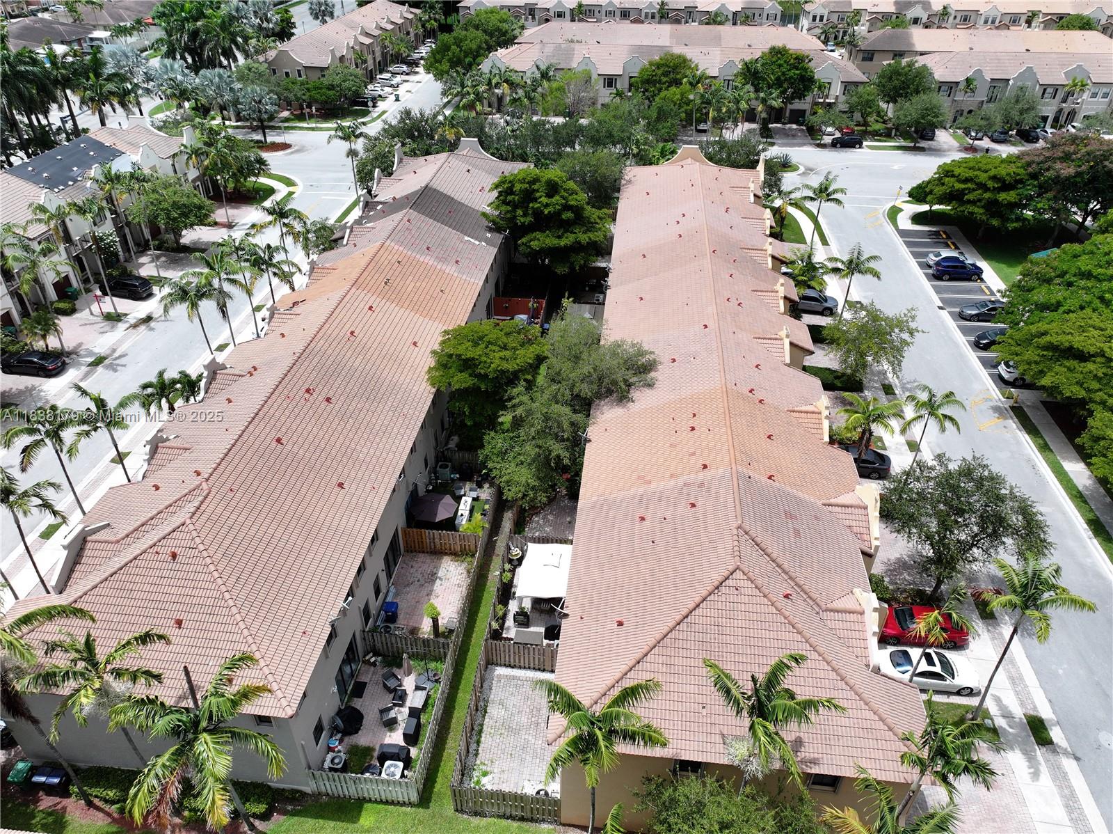 SILVER PALM EAST SEC THRE - Residential