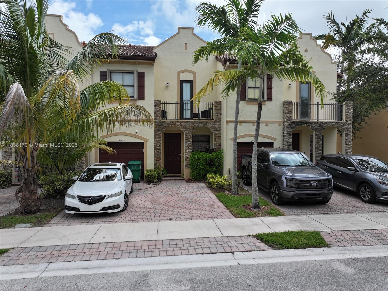 SILVER PALM EAST SEC THRE - Residential