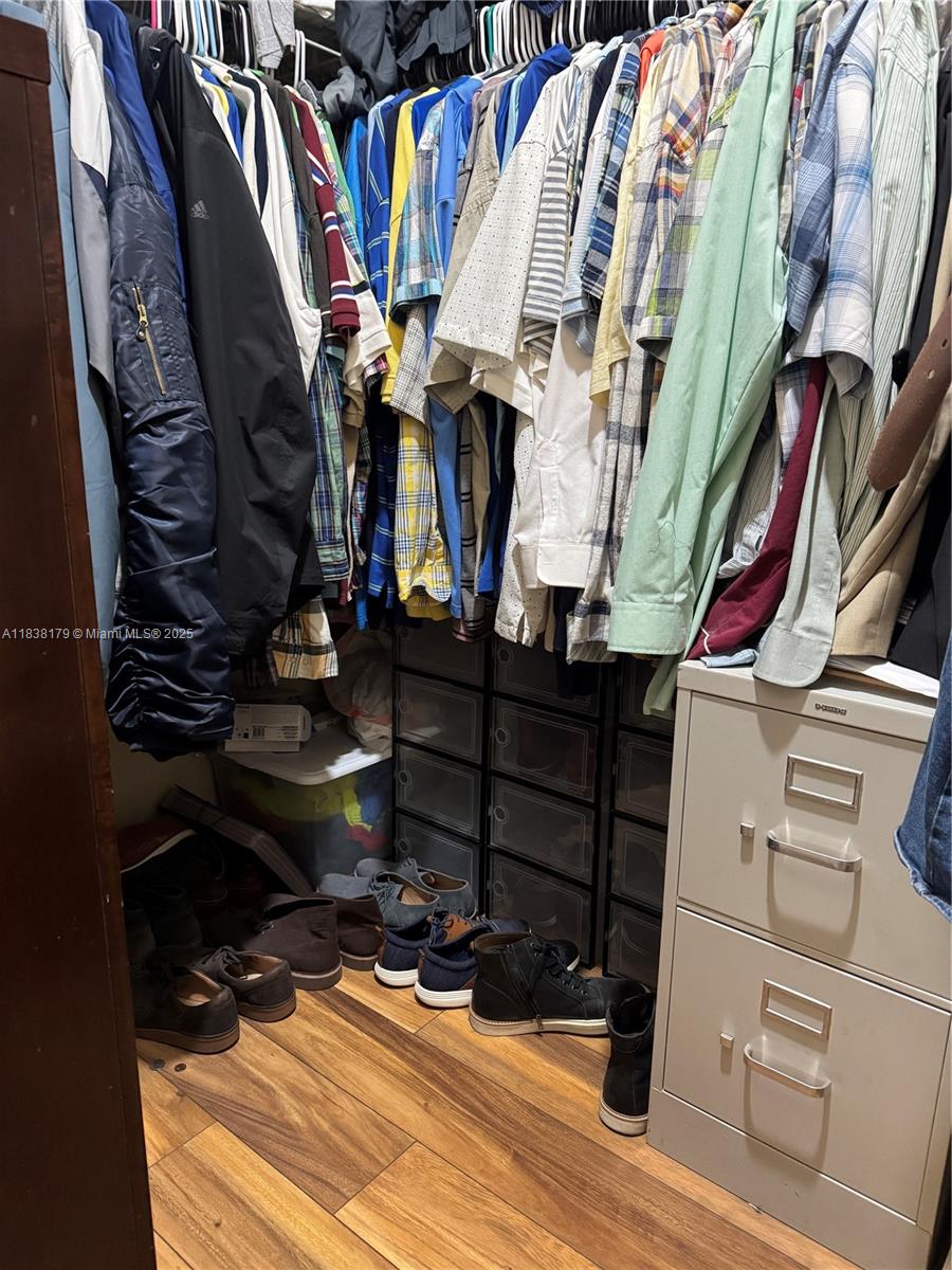 SILVER PALM EAST SEC THRE - Residential