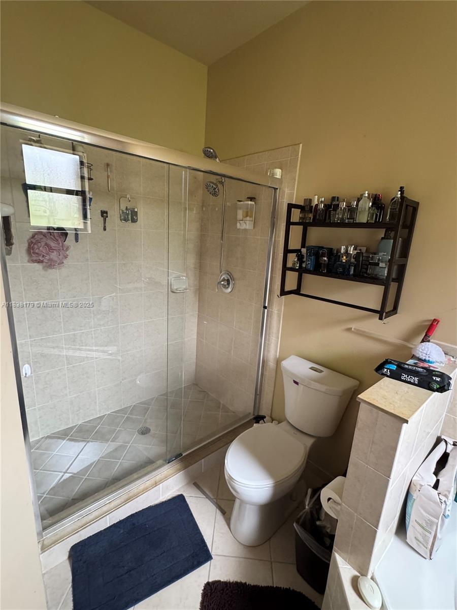 SILVER PALM EAST SEC THRE - Residential