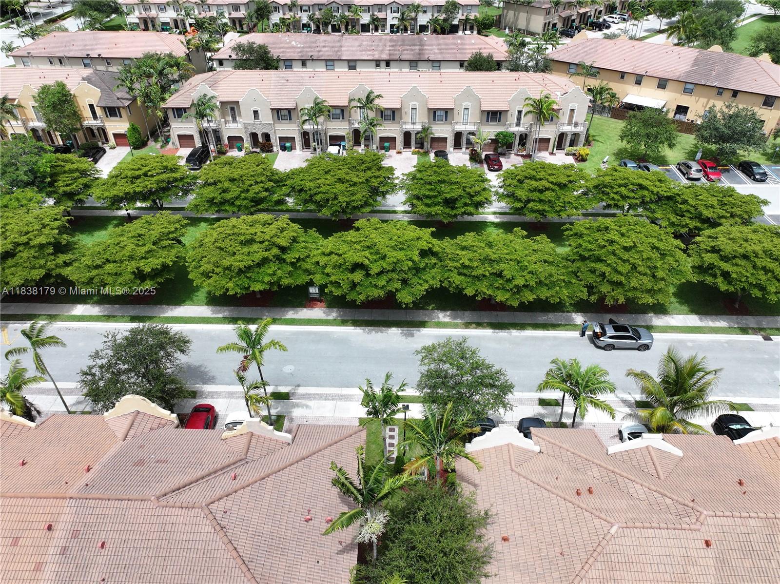 SILVER PALM EAST SEC THRE - Residential