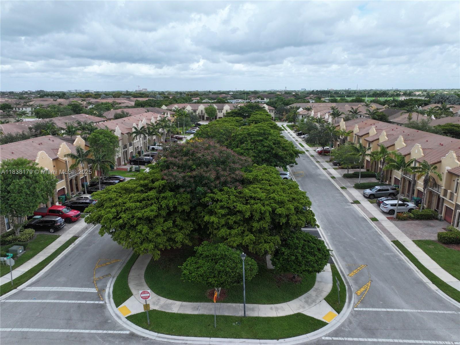 SILVER PALM EAST SEC THRE - Residential