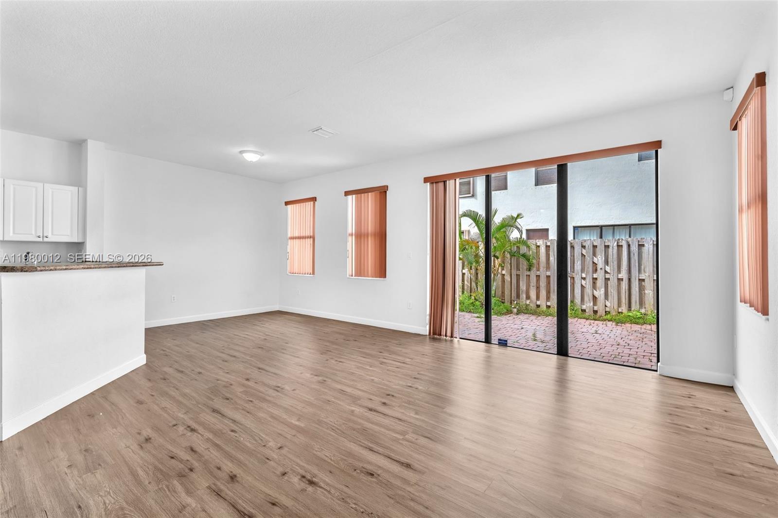 SILVER PALM EAST SECTION - Residential