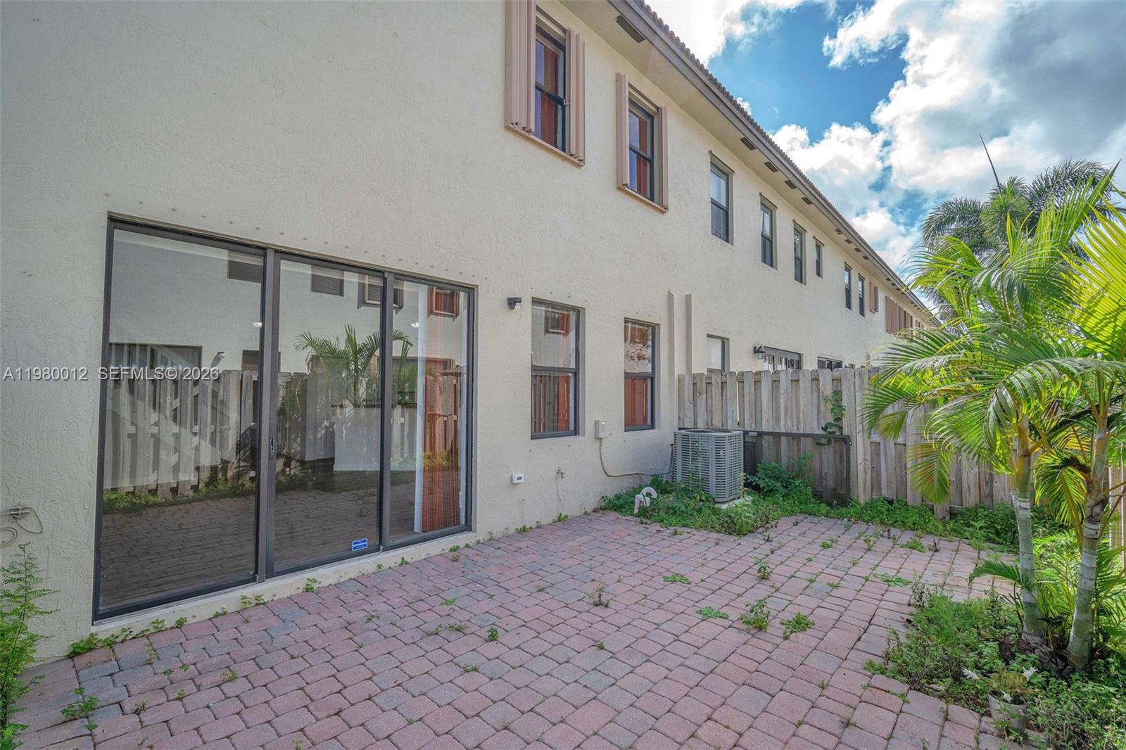 SILVER PALM EAST SECTION - Residential