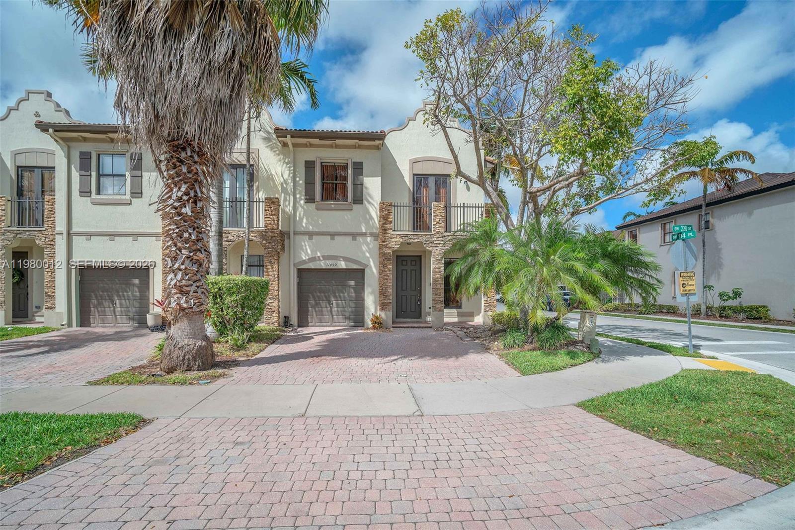 SILVER PALM EAST SECTION - Residential