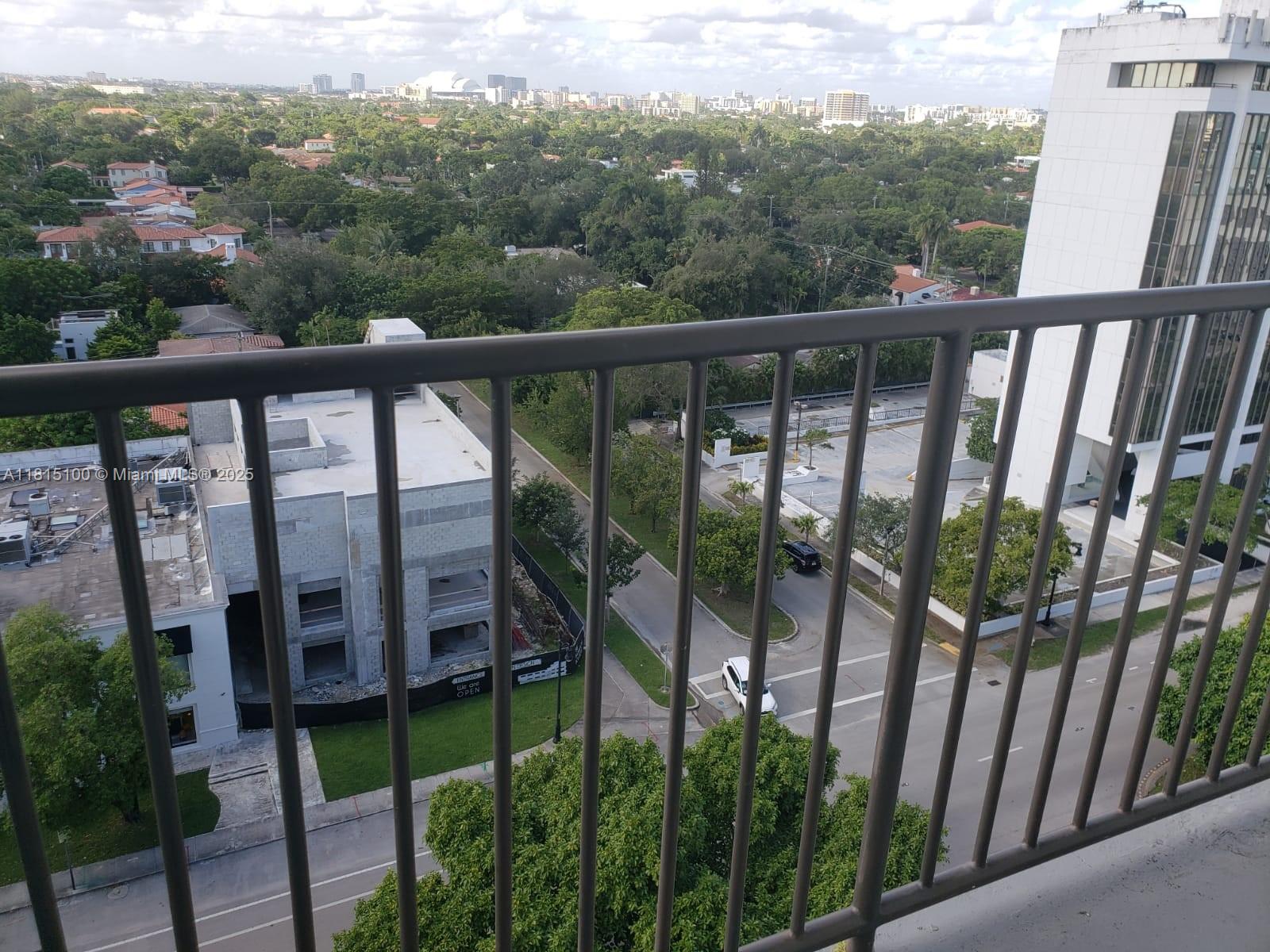 2701 Sw 3rd Ave 1002, Miami, Broward County, Florida - 1 Bedrooms  
2 Bathrooms - 