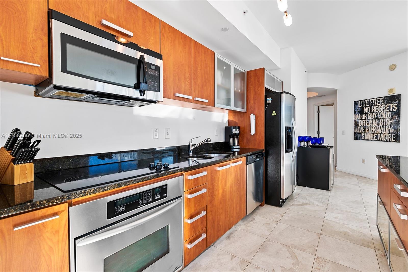 THE ATRIUM AT AVENTURA CO - Residential