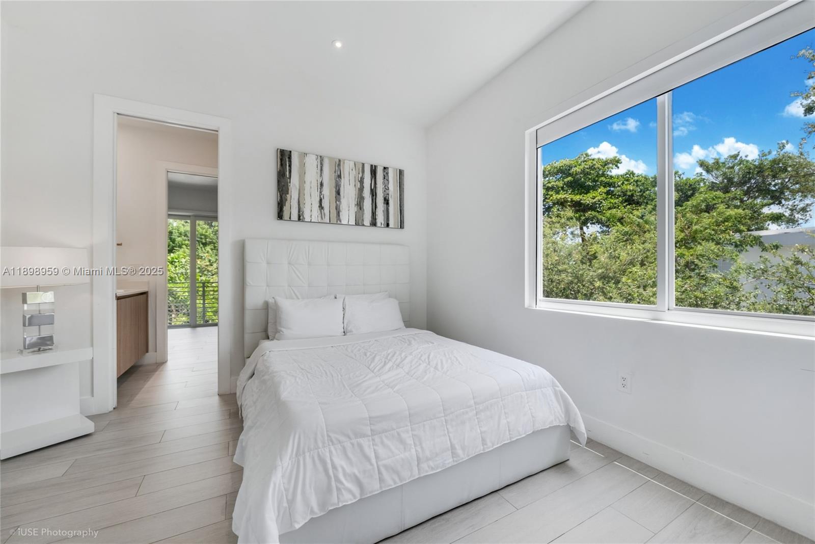 POMELO PARK - Residential Lease