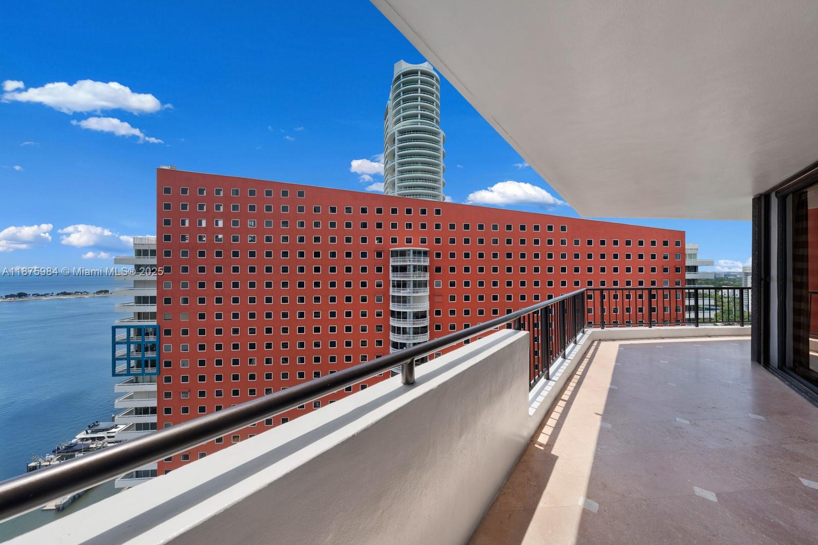 1581 Brickell Ave 2105