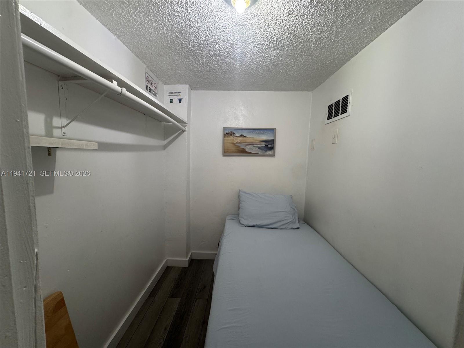 MIAMI HIGHLANDS SEC B - Residential