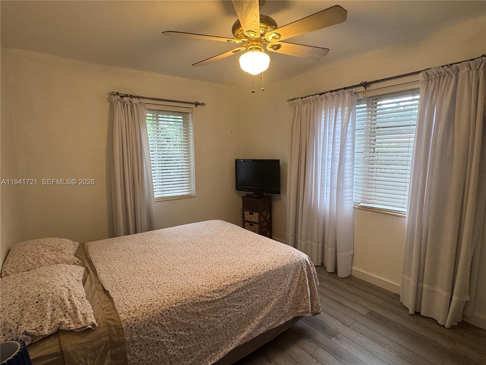 MIAMI HIGHLANDS SEC B - Residential