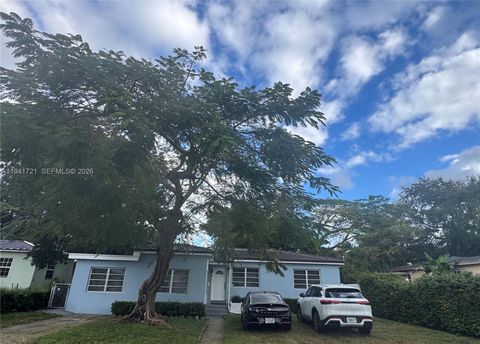 545 NE 111th St Miami FL 33161