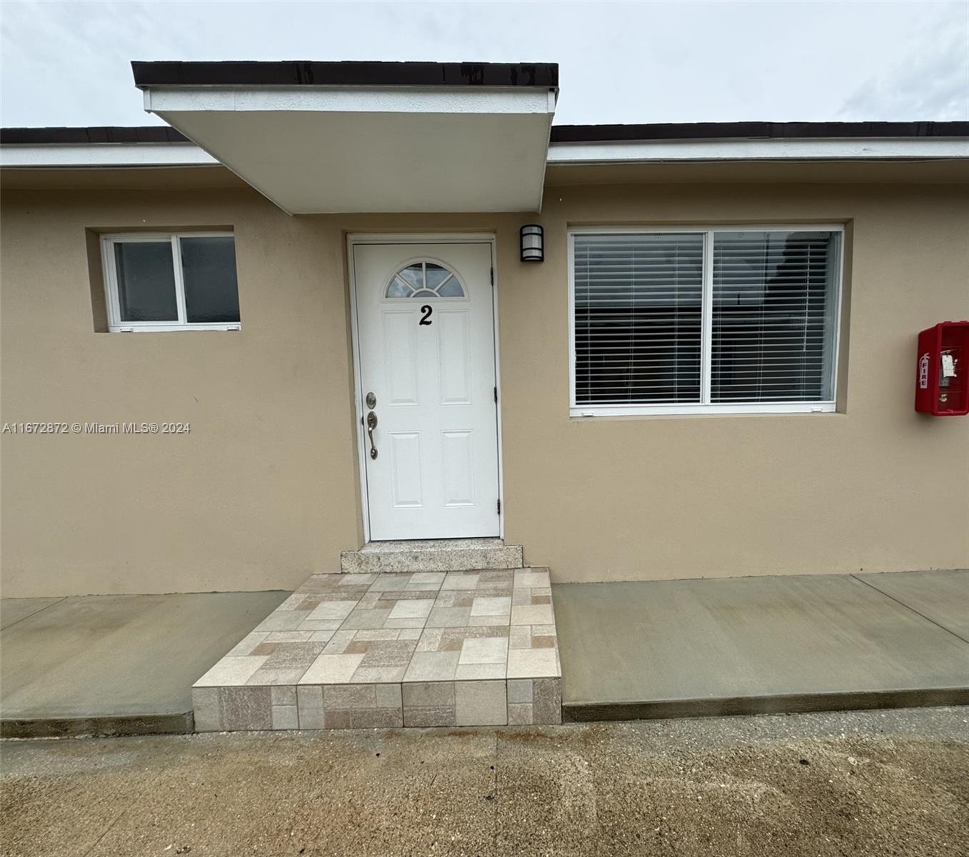 6TH ADDN TO HIALEAH - Residential Lease