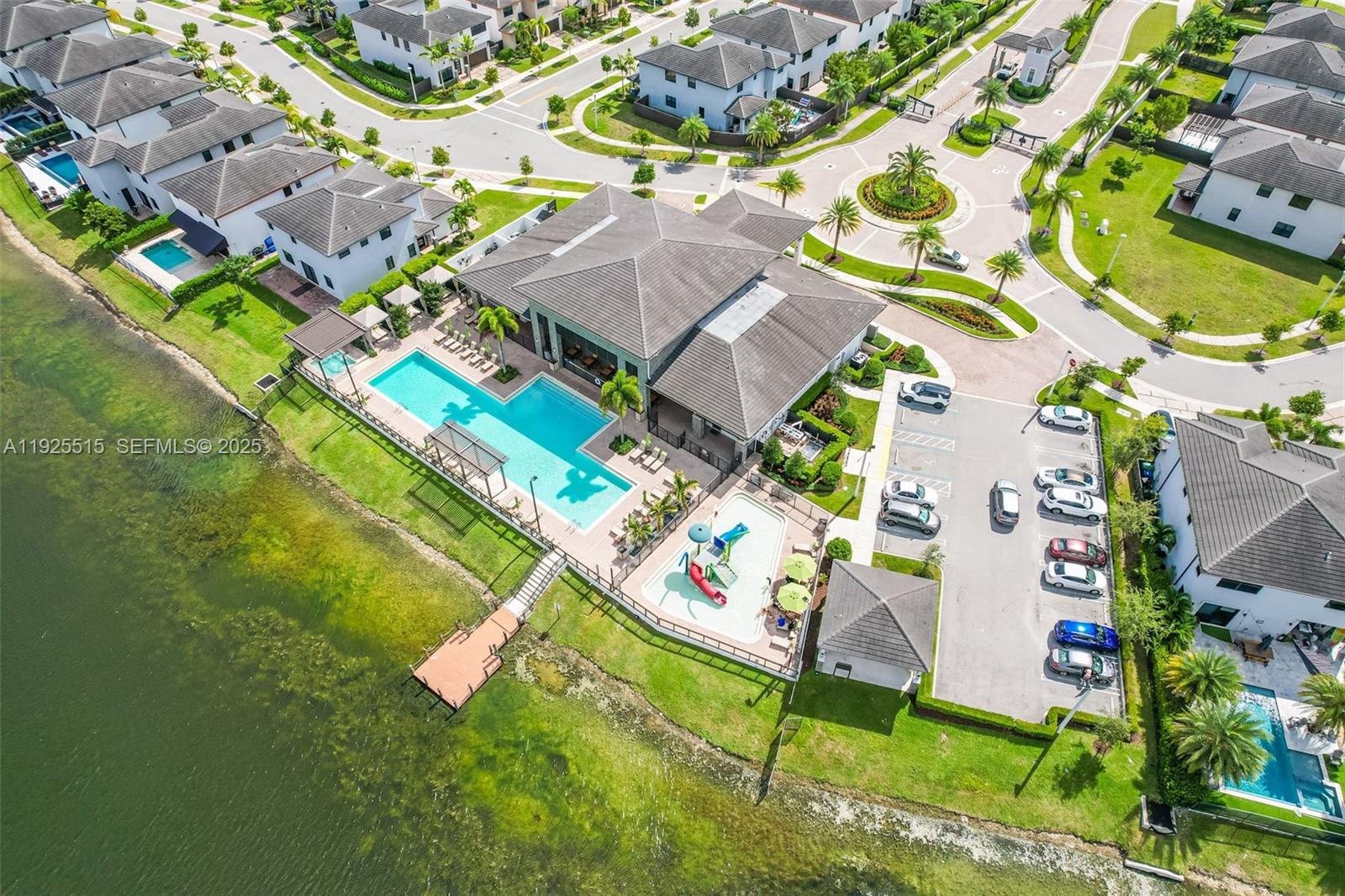 DUNNWOODY LAKE - Residential