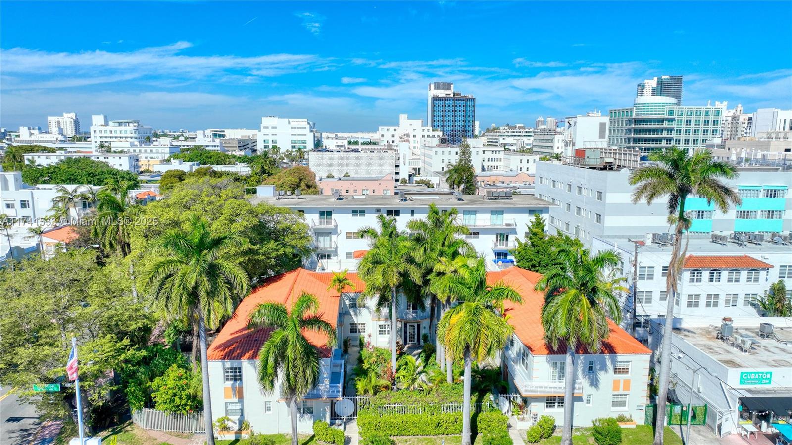 BEACHGARDENS CONDO - Residential