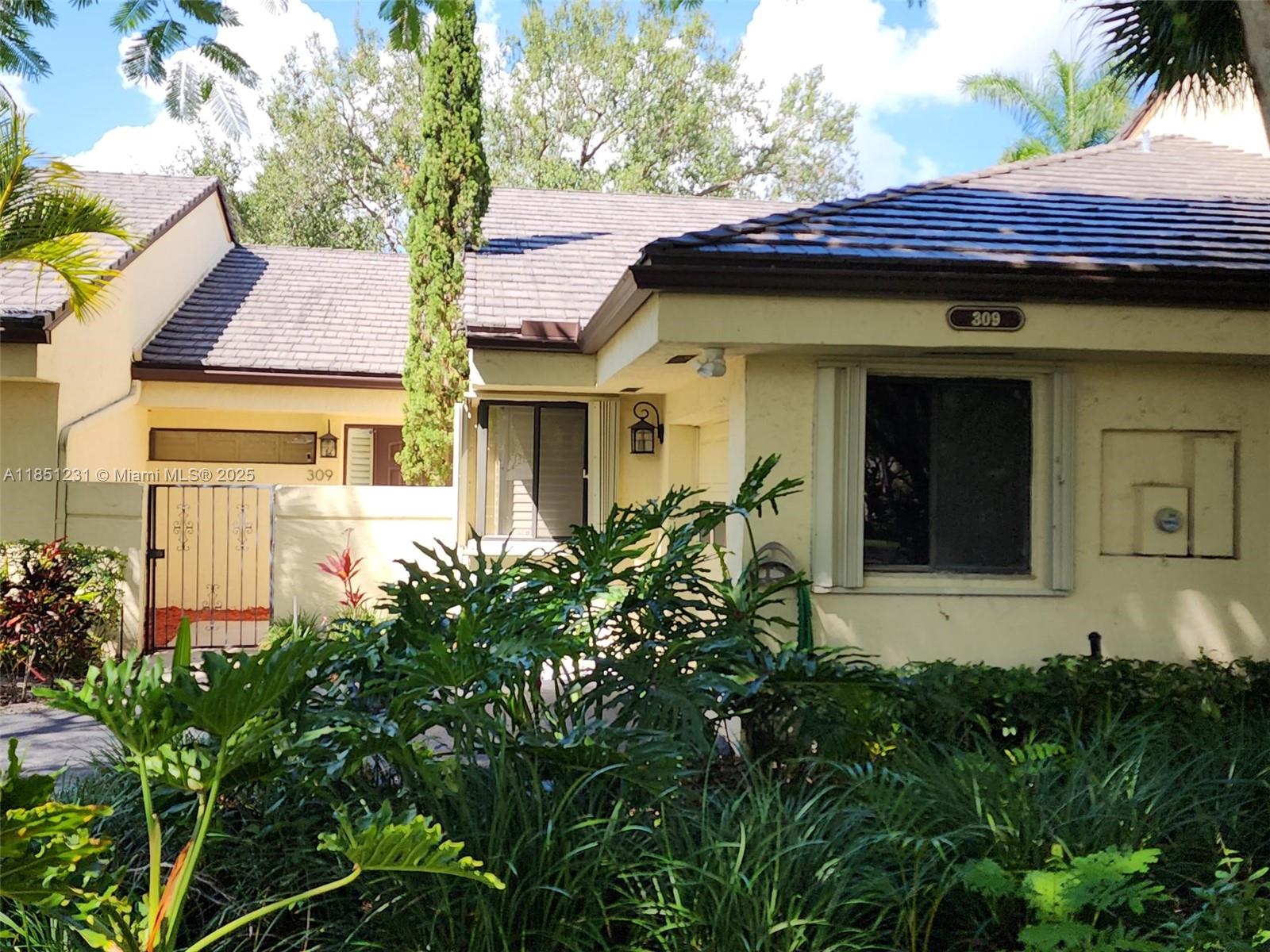 309 NW 95th Ave 309
