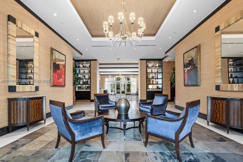 VERANDA CONDO - Residential