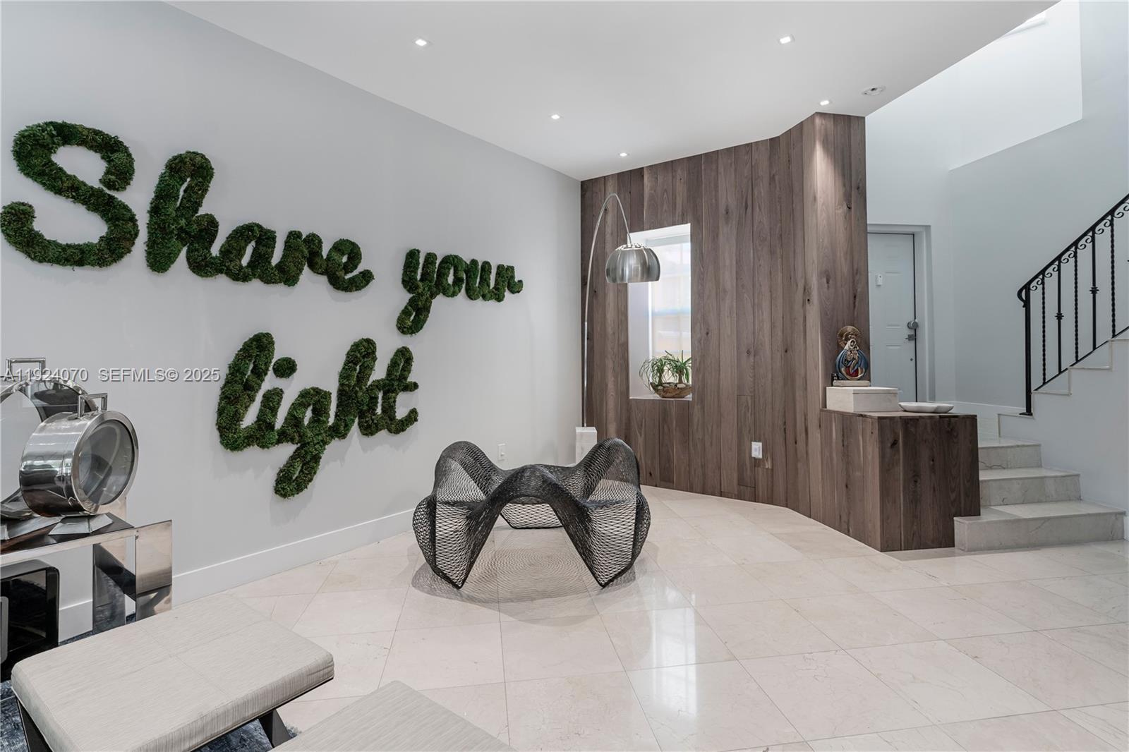 AVENTURA BAY TOWNHOMES CO - Residential Lease