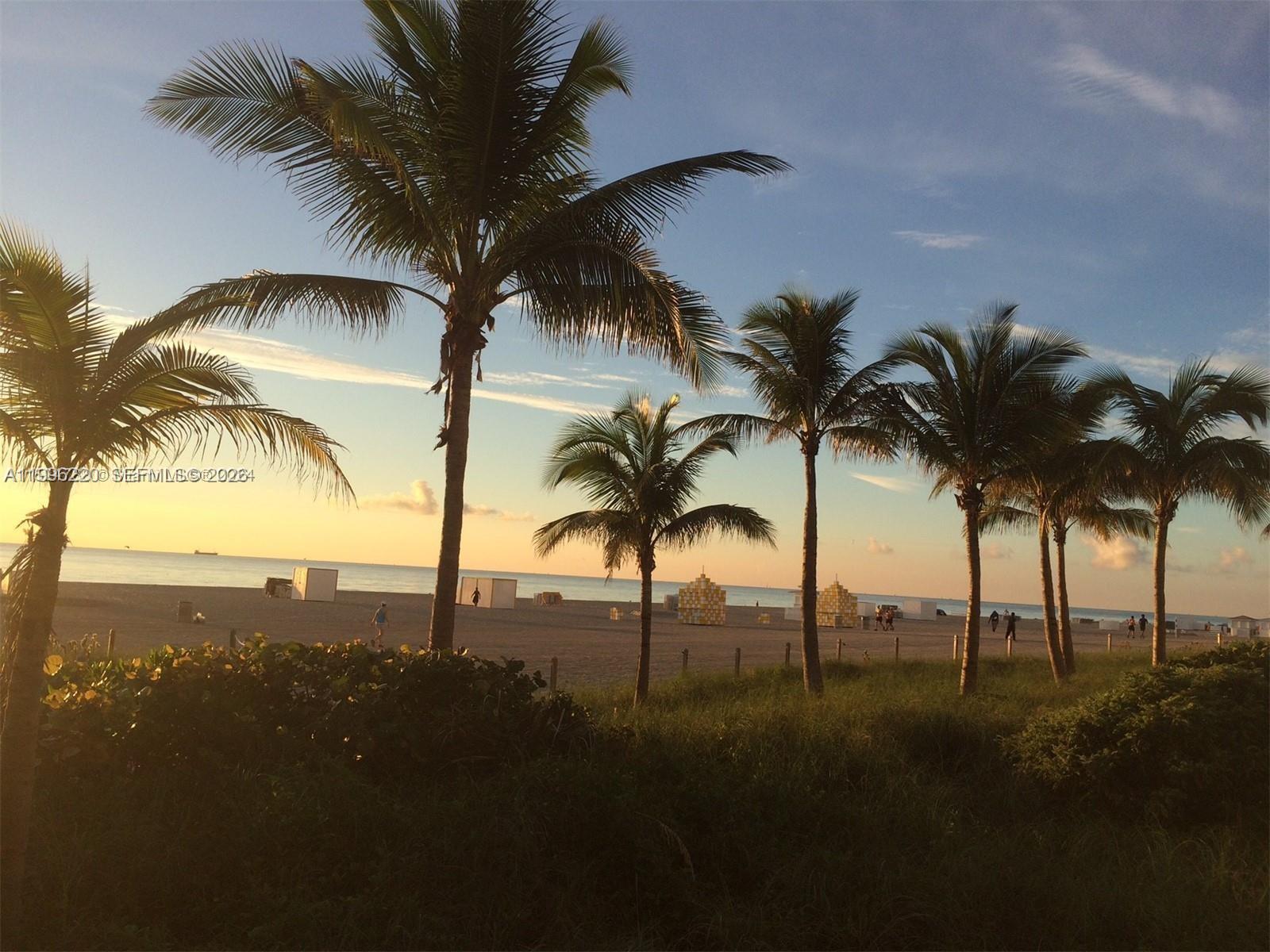 THE DECOPLAGE CONDO - Residential Lease