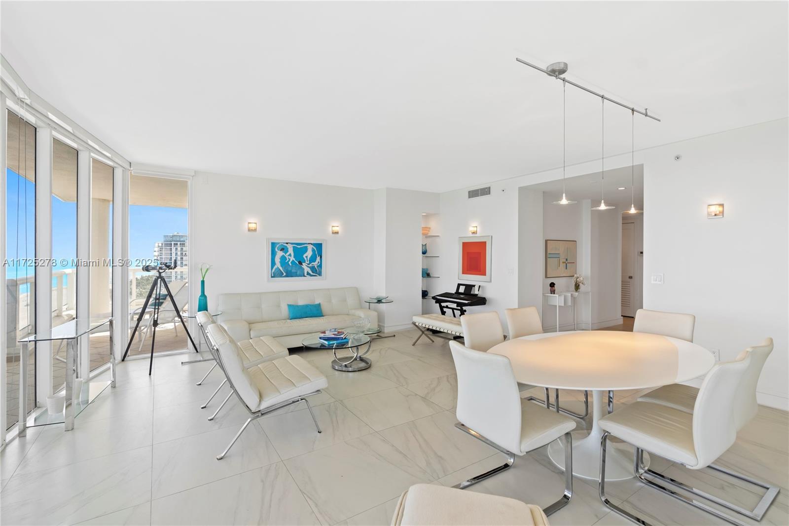 LA TOUR CONDO - Residential