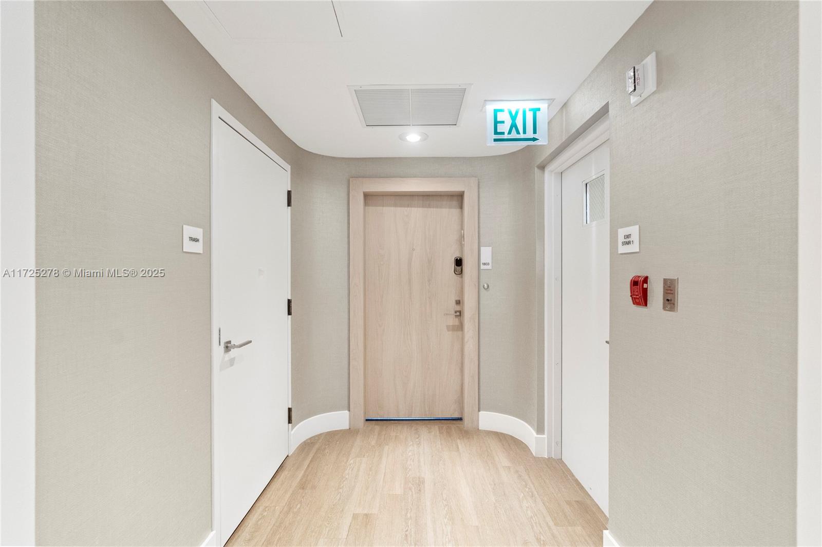 LA TOUR CONDO - Residential