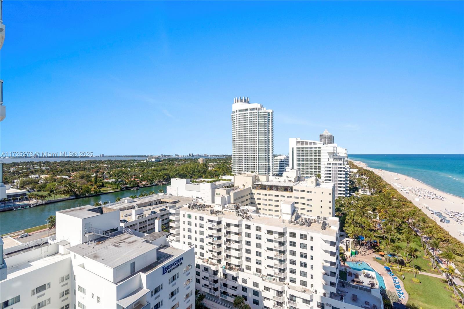 LA TOUR CONDO - Residential