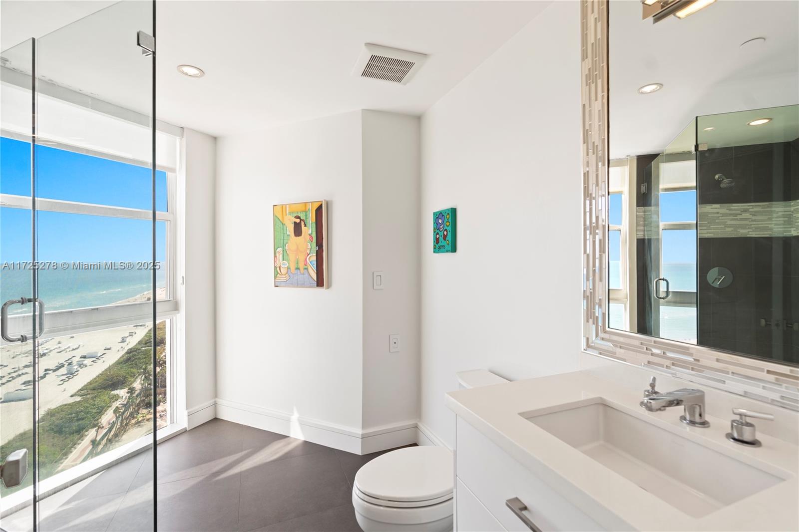 LA TOUR CONDO - Residential