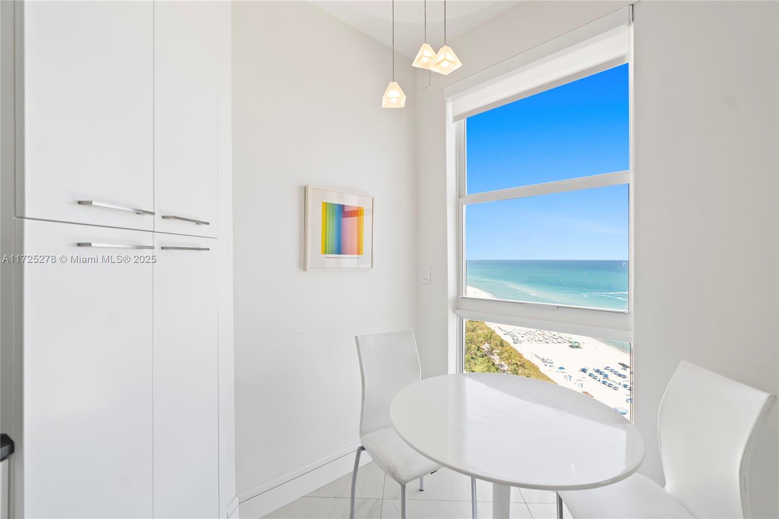 LA TOUR CONDO - Residential