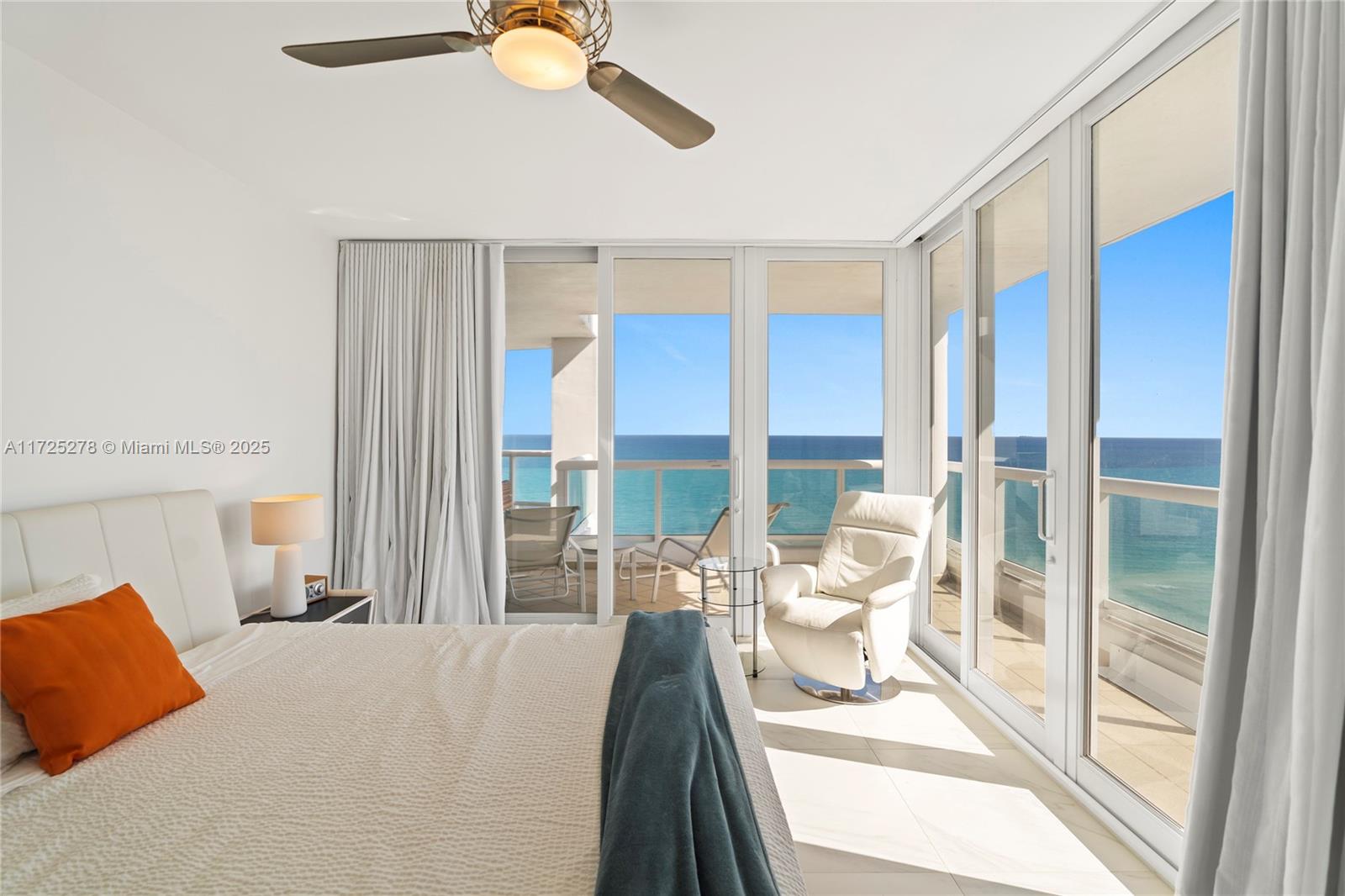 LA TOUR CONDO - Residential