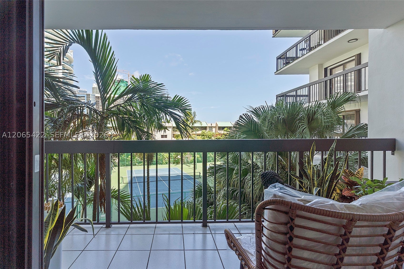 2333 Brickell Ave 315
