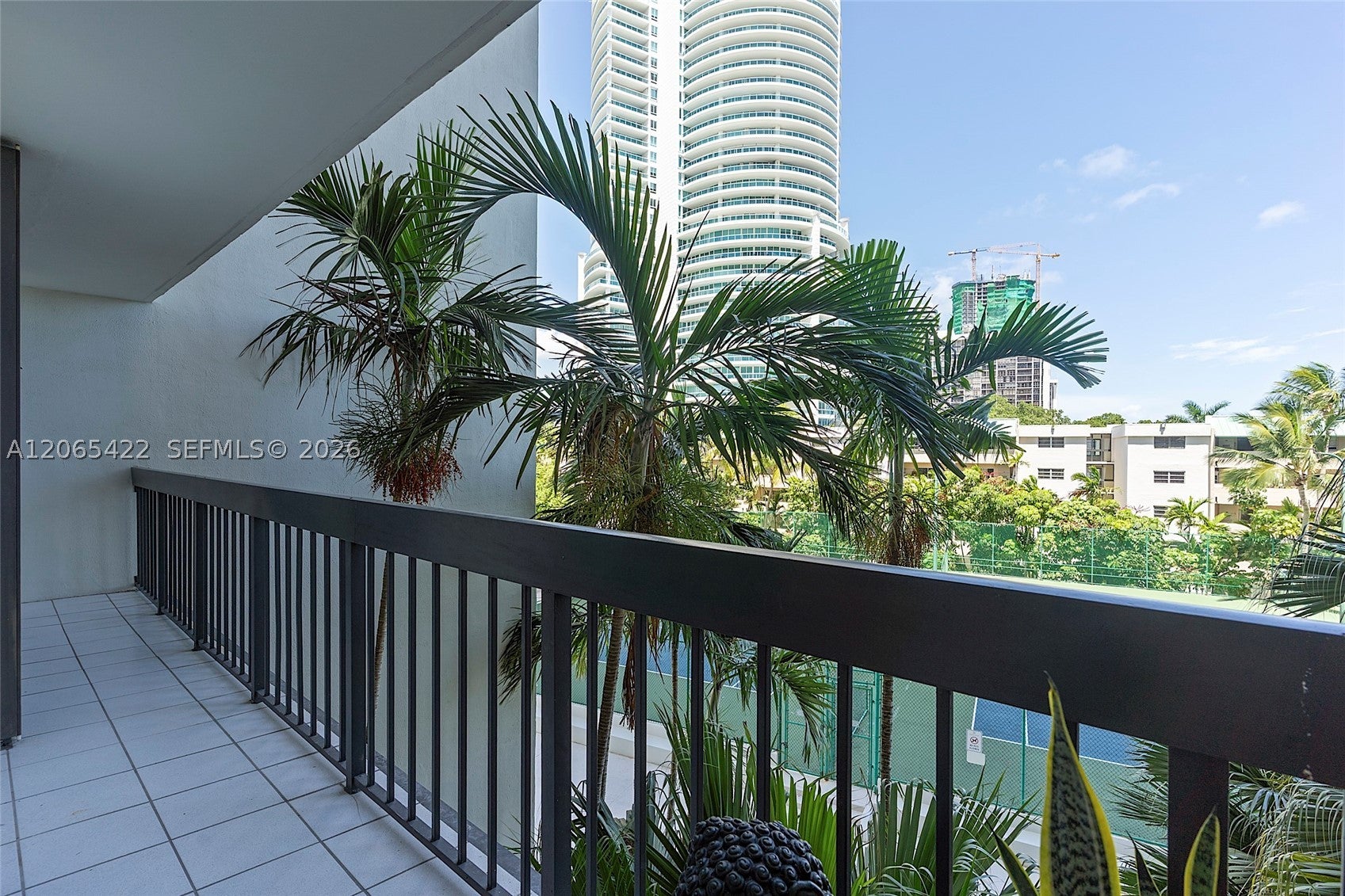 2333 Brickell Ave 315