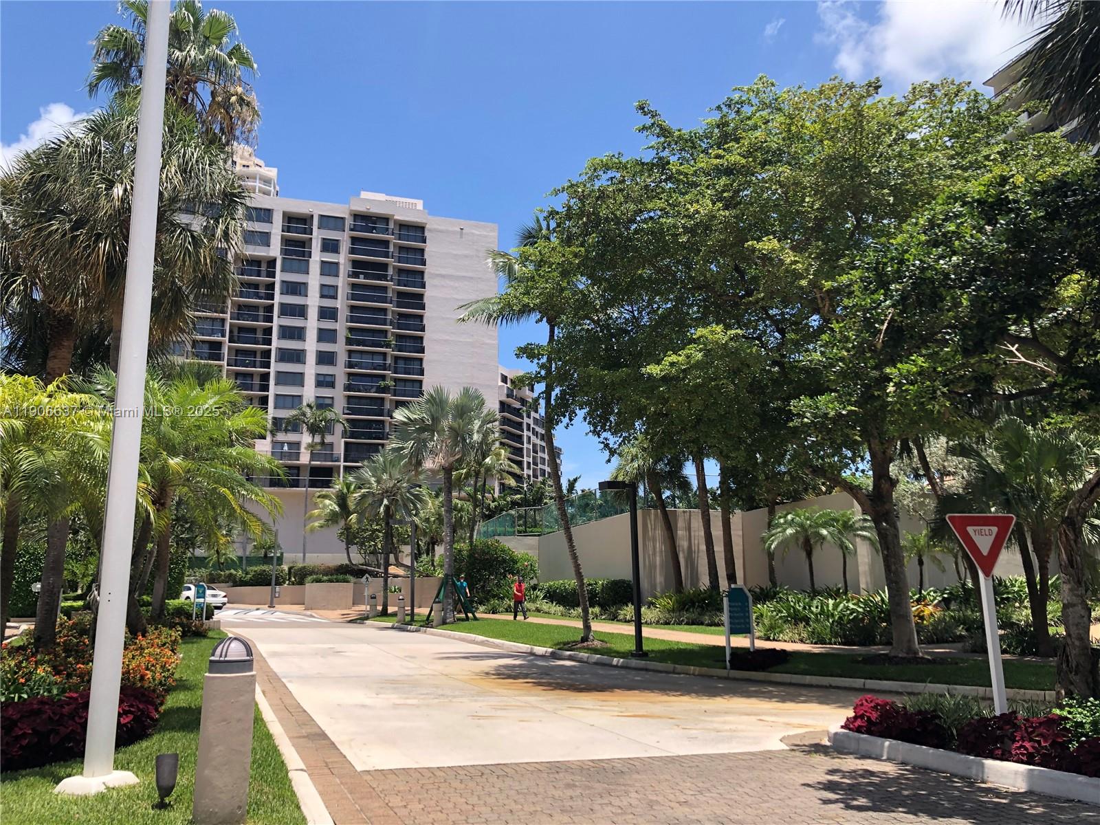 BRICKELL KEY II CONDO - Residential Lease