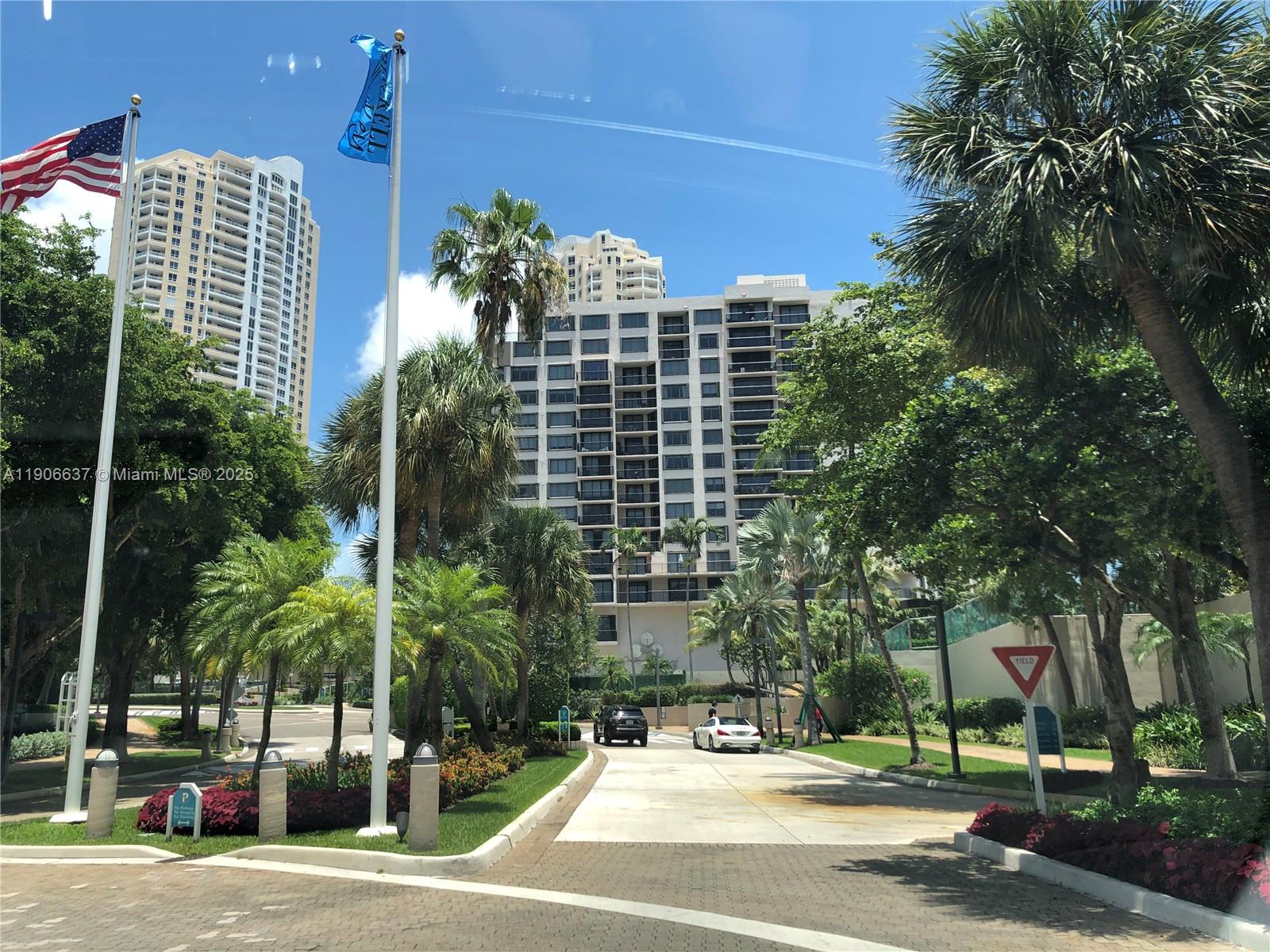 BRICKELL KEY II CONDO - Residential Lease